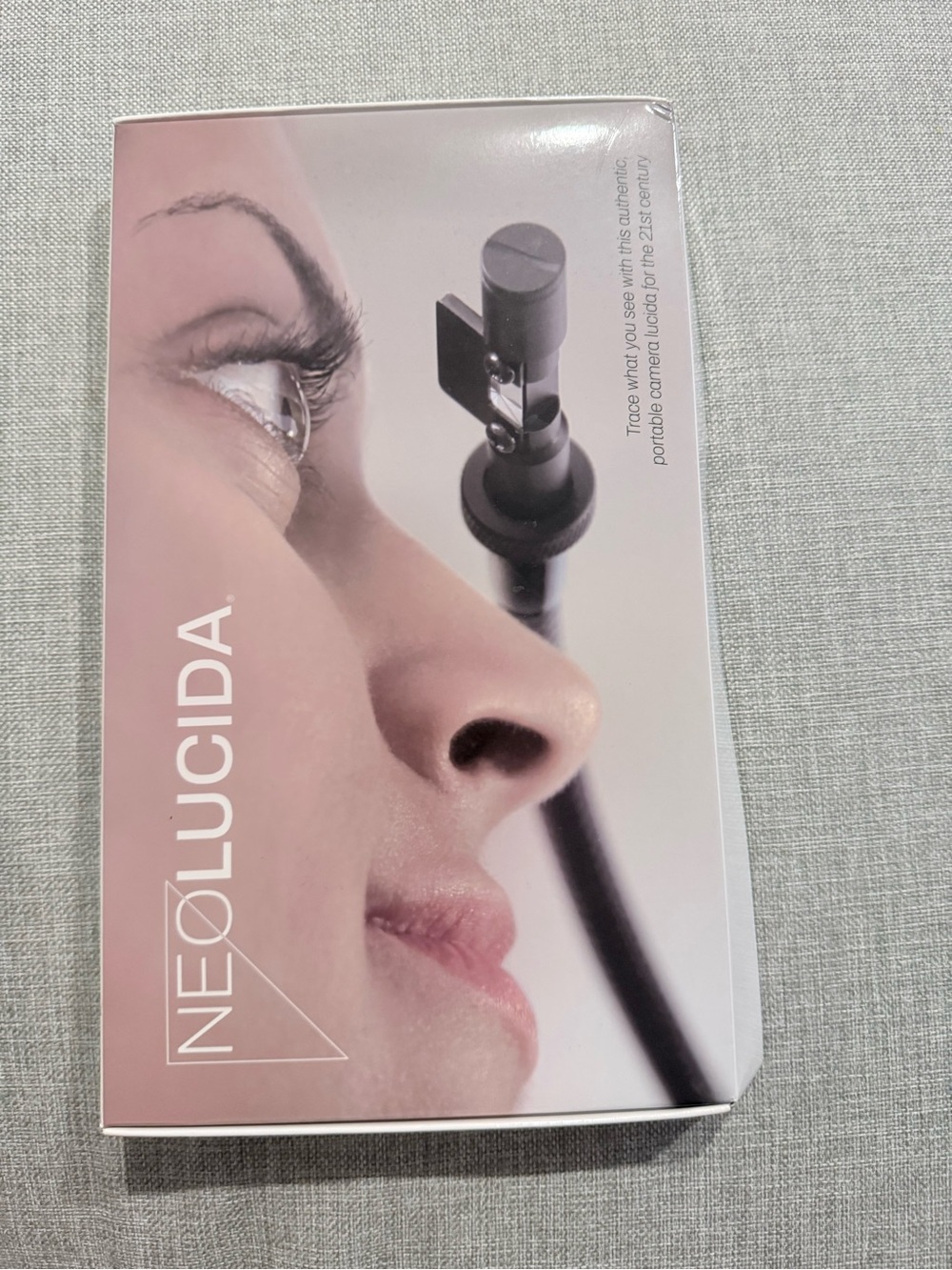 Neolucida